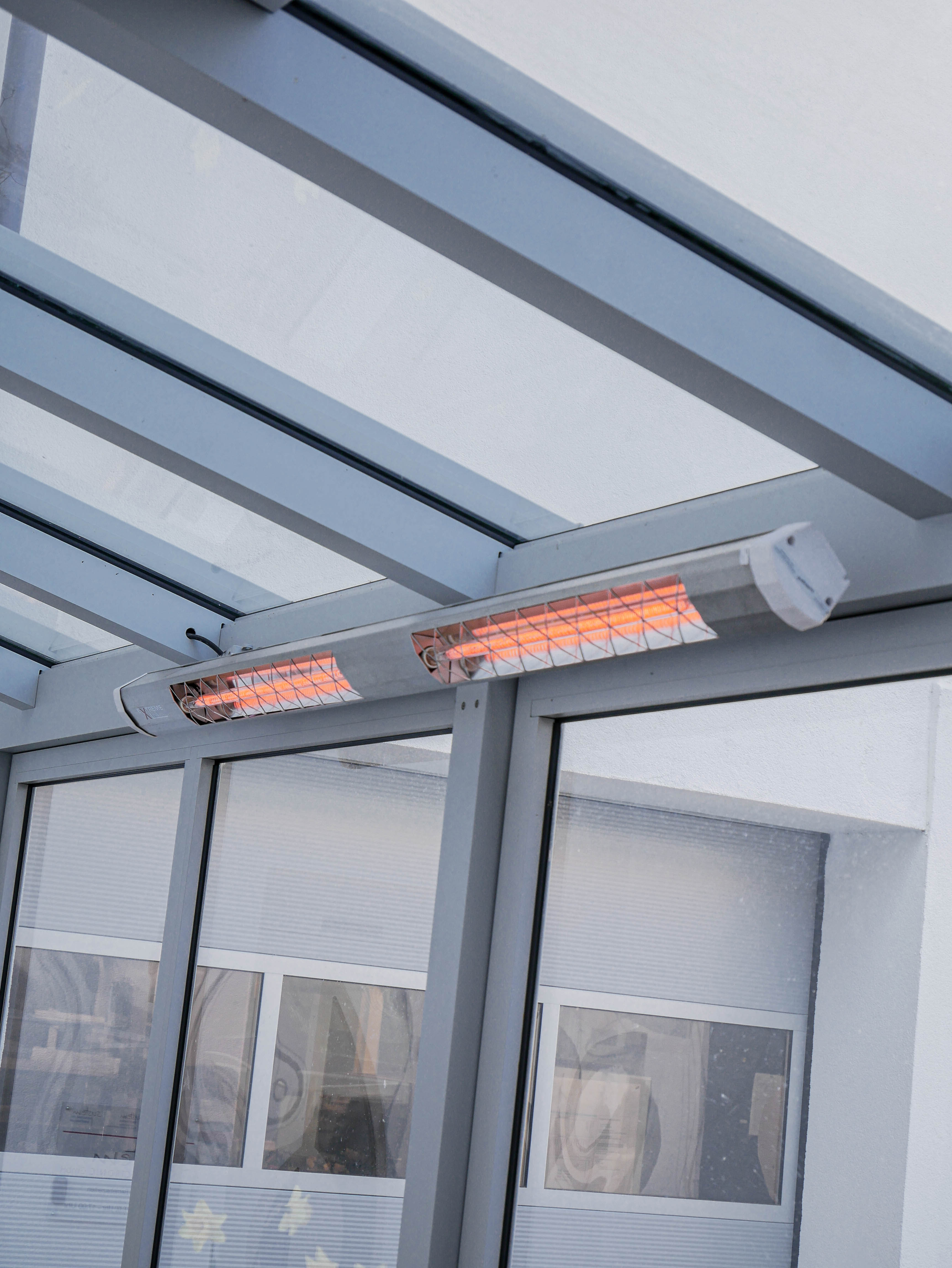 infrazářič Extreme line - heatflare -karbonový designový infra zářič