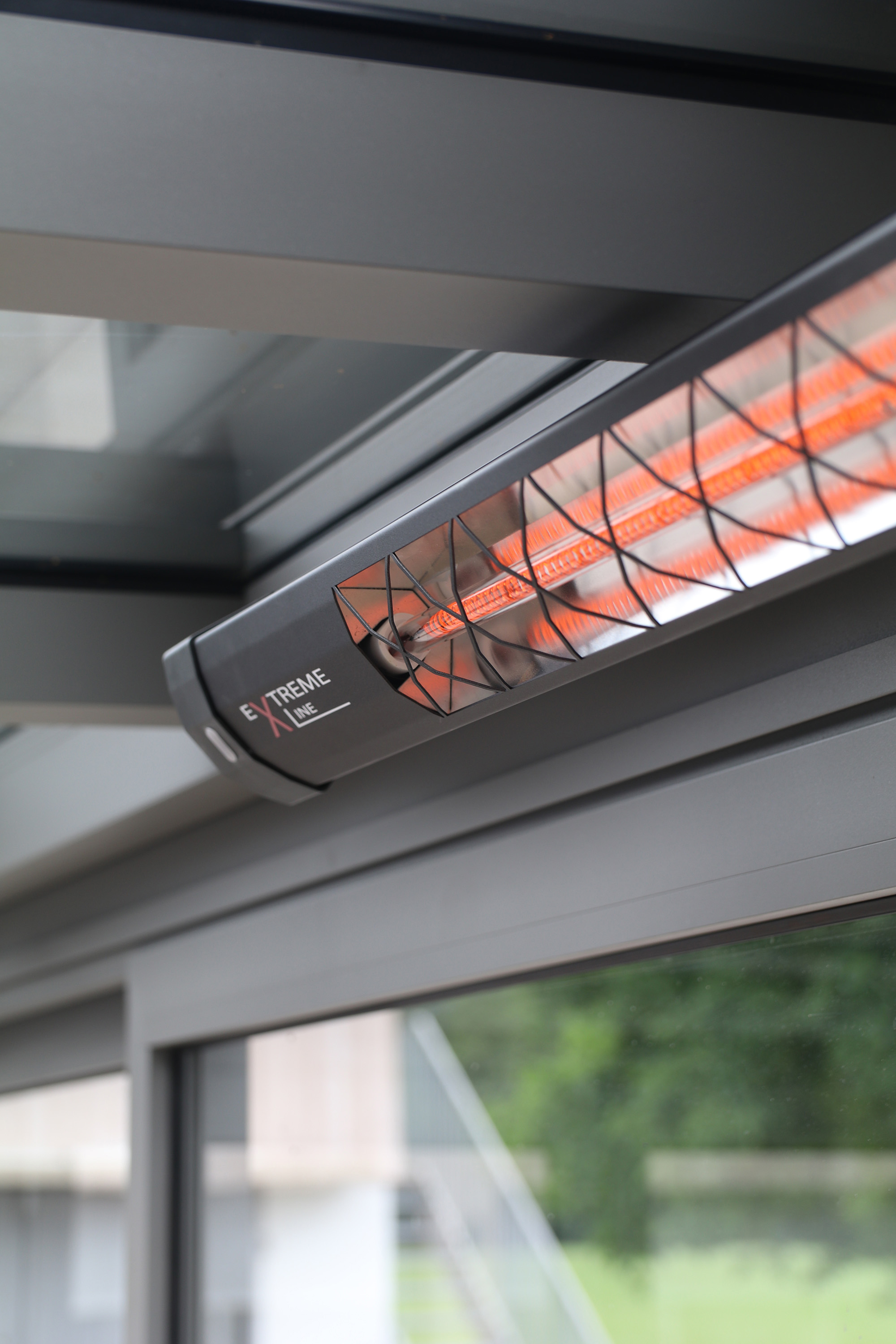 infrazářič Extreme line - heatflare -karbonový designový infra zářič