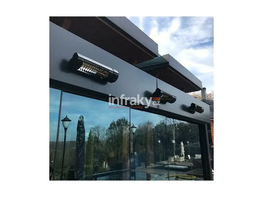 ELCON RCH-2000/4 – infrazářič s dálkovým ovládáním 2000W, IP67, nástěnná/stropní montáž