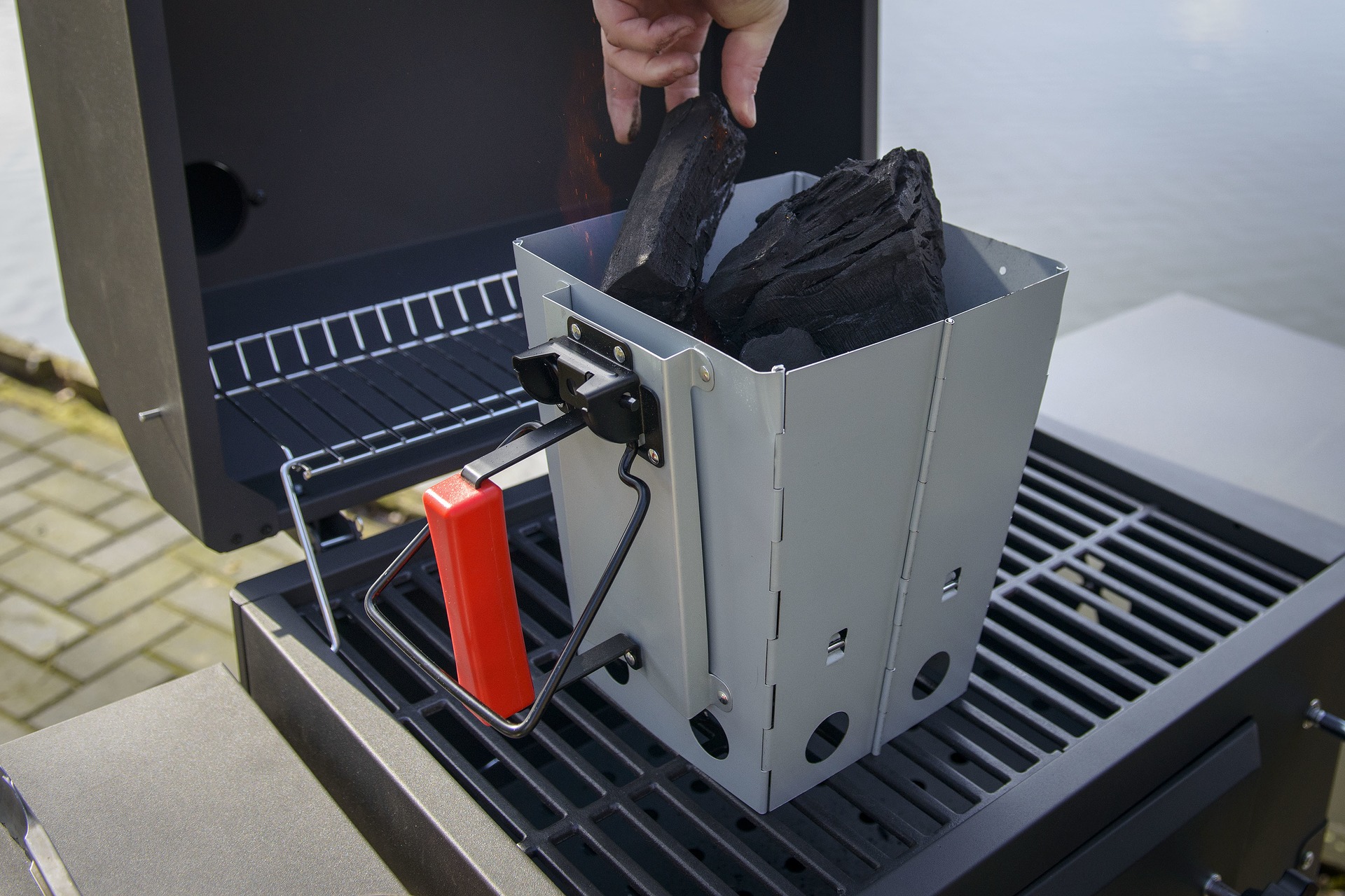 Zapalovací startér na dřevěné uhlí GrandHall &  gril