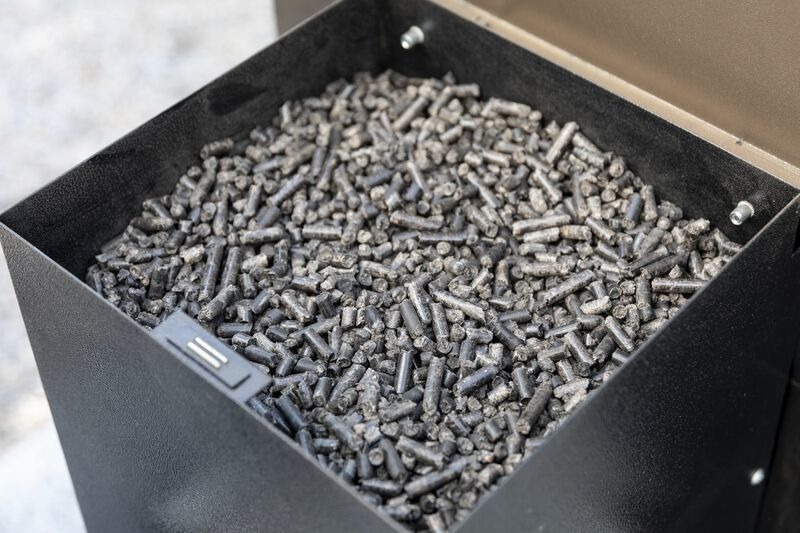 Prémiové pelety Camp Chef Charcoal Cherry Pellets