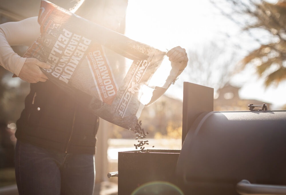 Prémiové pelety Camp Chef Charcoal Hickory Pellets