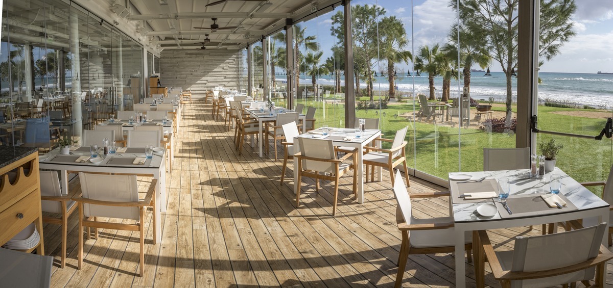 Elektrický tepelný zářič HEATSTRIP Elegance Radiant Heater 3600 W