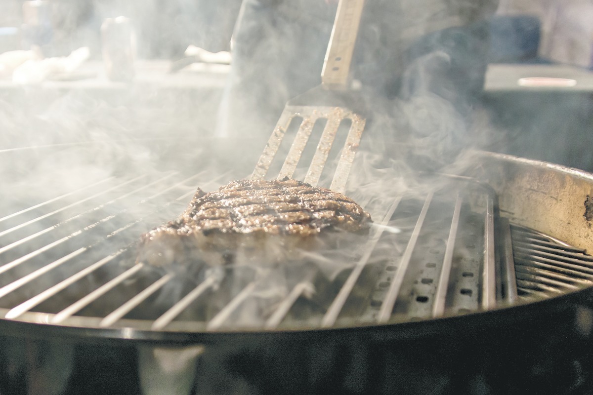 Grilovací rošt GRILLGRATE Kettle 57 cm s grilovací obracečkou