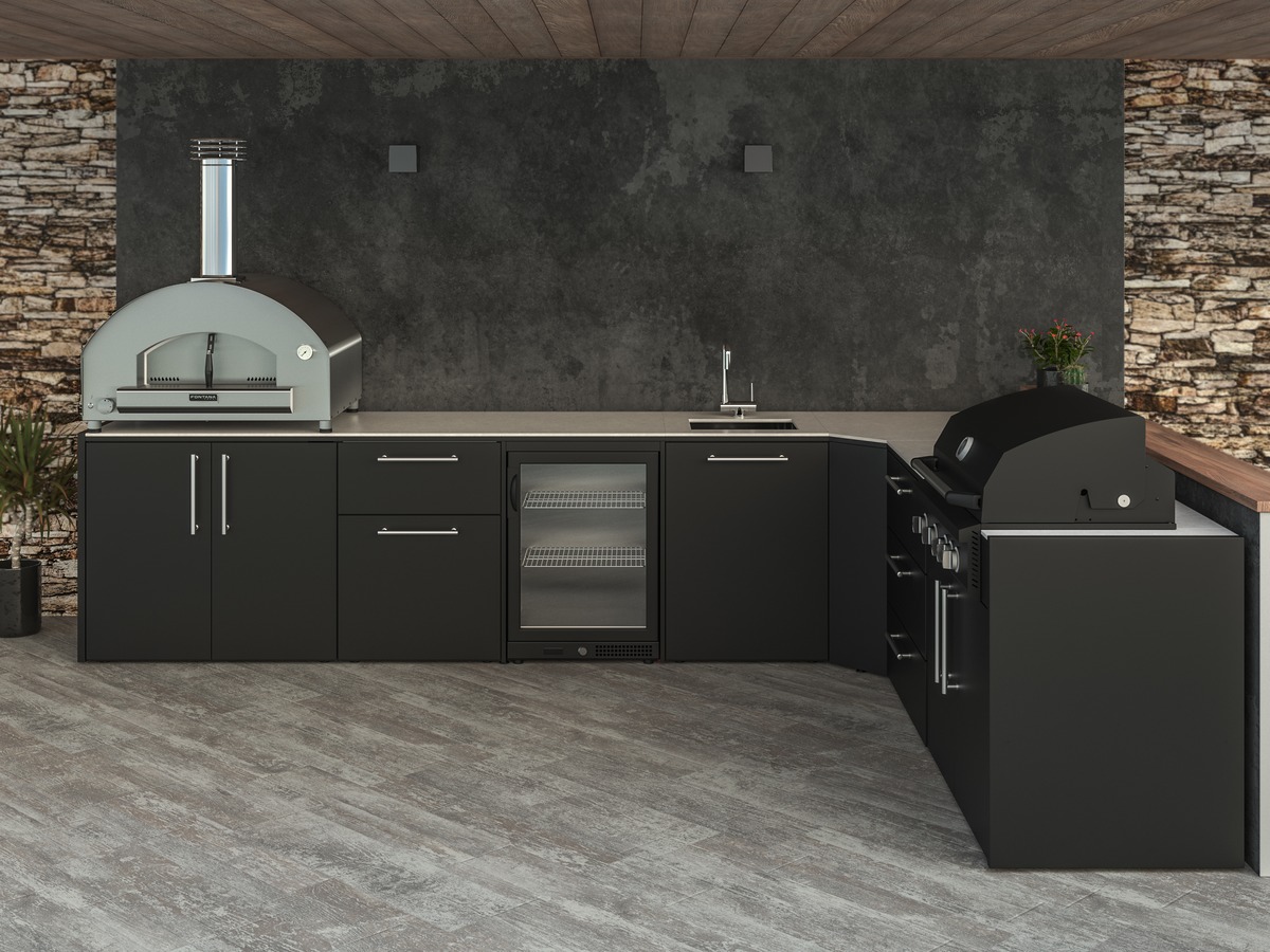 Venkovní rohová kuchyně Fontana ELYSIA Angolare – celkový pohled na kompletní italskou modulární kuchyni do tvaru L