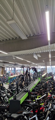 topení infrazářiči fenix ecosun v prodejně akumoto mělník